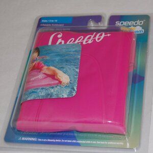 NWT Speedo Inflatable Kickboard, Ages 3-14
